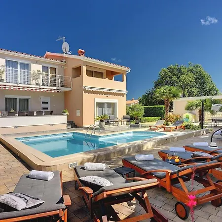 Marina Holiday home Pula