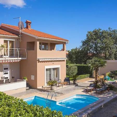 Marina Holiday home